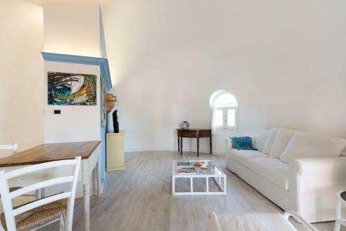 Plemmirio Villa Sleeps 8 With Pool Air Con And Wifi