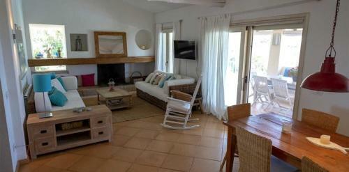 Cugnana Verde Villa Sleeps 8 Wifi
