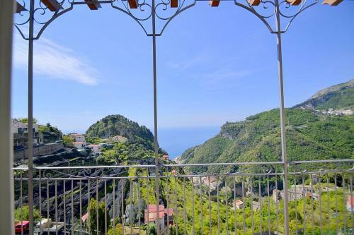 Pontone Villa Sleeps 5 Pool Air Con Wifi