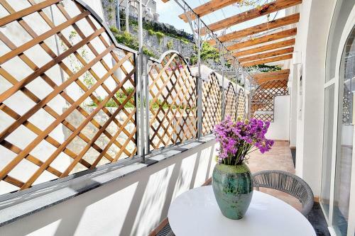 Pontone Villa Sleeps 4 Pool Air Con Wifi