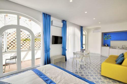 Pontone Villa Sleeps 4 Pool Air Con Wifi