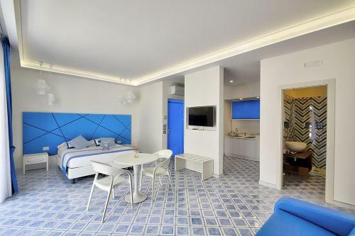 Pontone Villa Sleeps 4 Pool Air Con Wifi