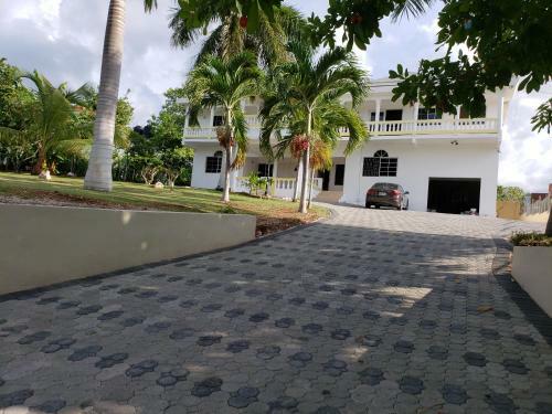 Apartamento Coral Gardens Villa