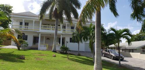 Apartamento Coral Gardens Villa
