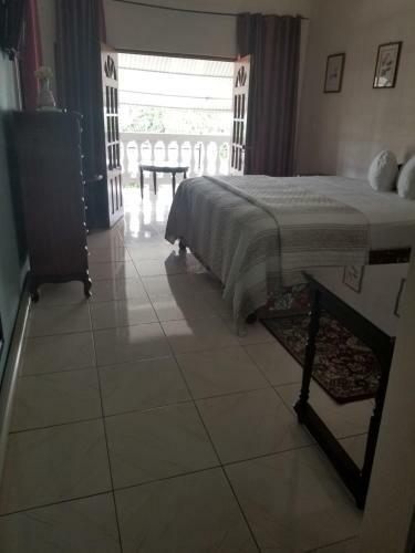 Hostal Chateau Margarita