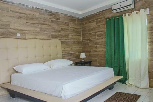 Burbon Beach Hotel-negril