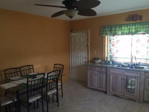 Mobay Surprise Villa_2 Bd Rm