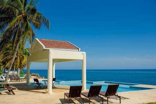 Apartamento Ocho Rios Penthouse At Whispering Seas