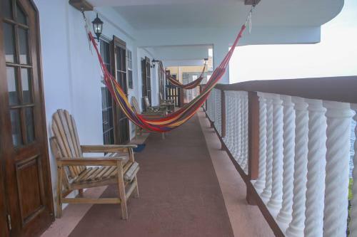 Hostal Afibaviewbeachfrontproperty