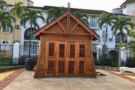 Apartamento Rairoyale At Sand Castles