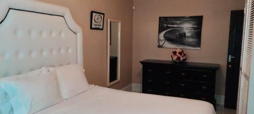 Csomp� Empire Bed & Breakfast