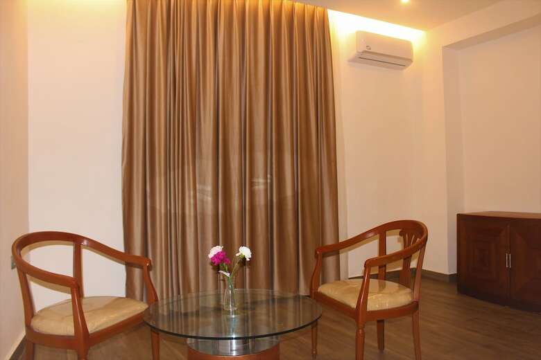 New Merryland Hotel