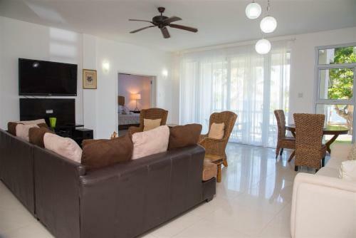 Apartamento Seaside Condo 2