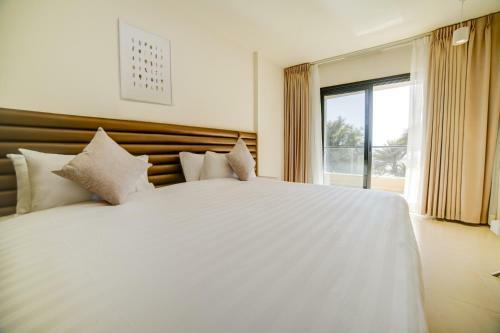 Sea View Hotel