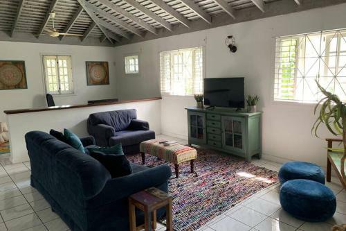 Brackish Villa - Entire Home For The Whole Fam