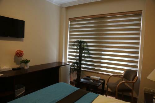Aparthotel Rozana Hotel Suite