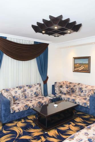 Sparr Hotel