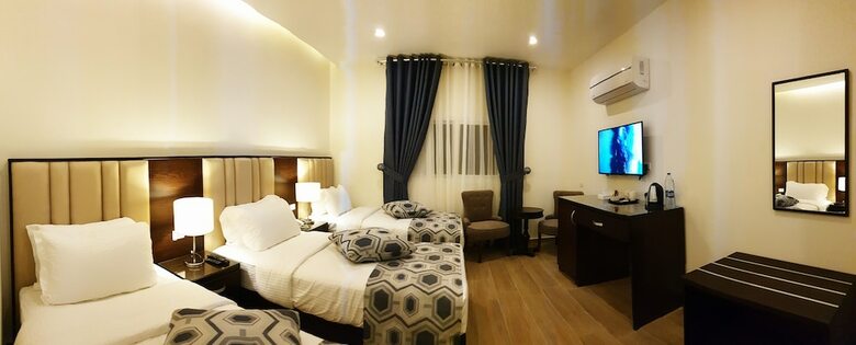 Petra Heart Hotel