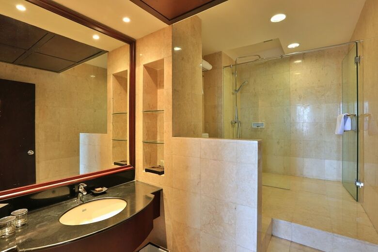 Hotel Aryaduta Manado