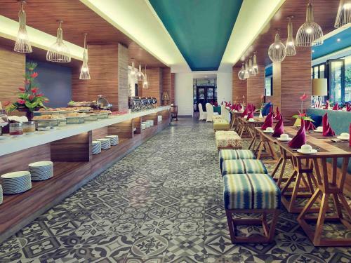Hotel Manado Tateli Beach Resort
