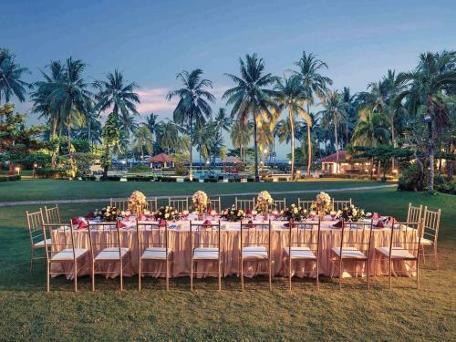 Hotel Manado Tateli Beach Resort