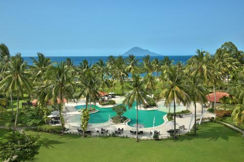 Hotel Manado Tateli Beach Resort