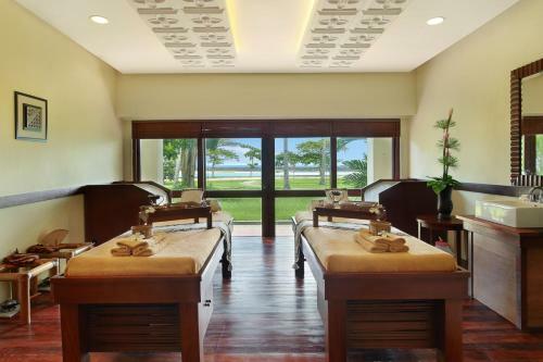 Hotel Manado Tateli Beach Resort