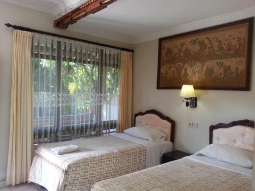 Hotel Dewa Bharata Bungalows Legian