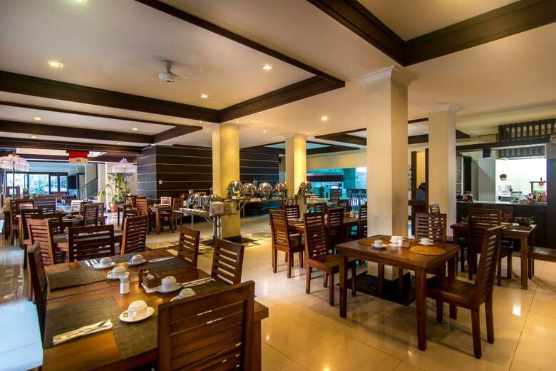 Champlung Mas Hotel, Legian