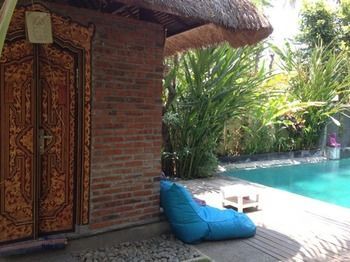 Hotel Arjuna Homestay
