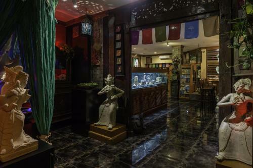 Hostal Dhanesvara Holistic Unique Homestay
