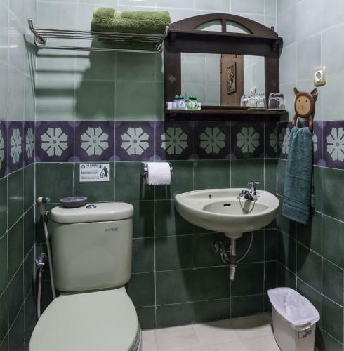 Hostal Dhanesvara Holistic Unique Homestay