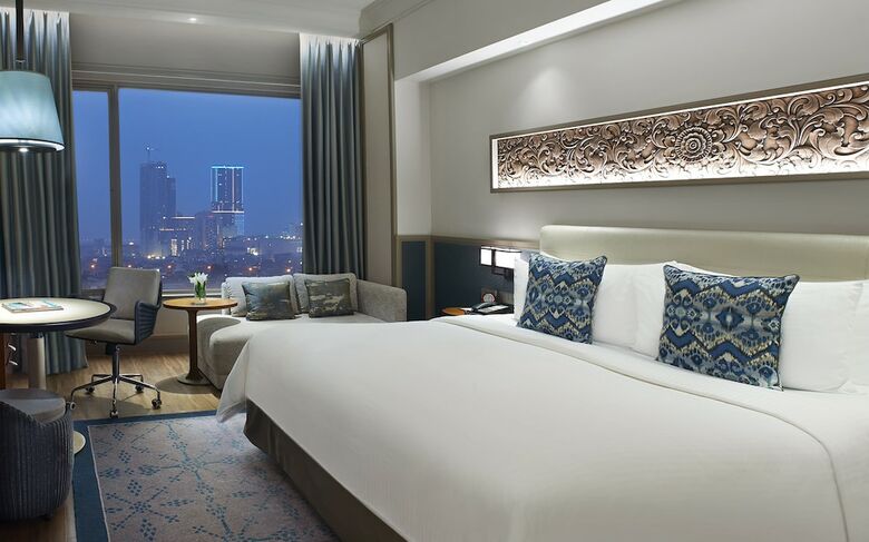 Shangri-la Hotel Surabaya