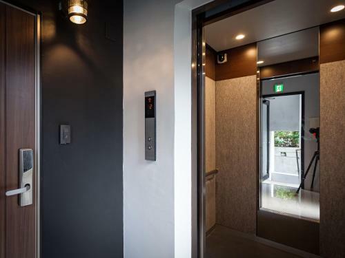 Apartamento Kariyushi Condominium Resort Chatan Route58