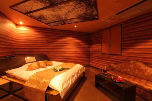 Hotel Flan (love Hotel)