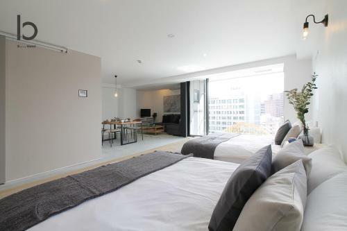 Apartamento New Apt In Famous Hiroshima Dori For 6p
