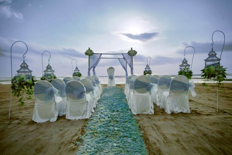 Hotel Grand Aston Bali Beach Resort