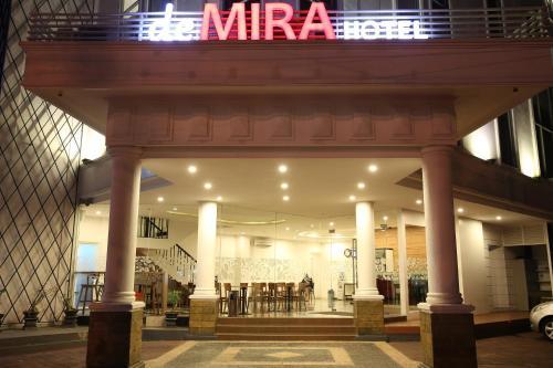 Demira Hotel