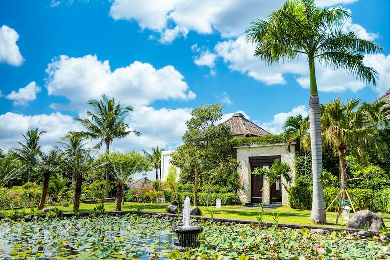 Hotel Samabe Bali Suites & Villas