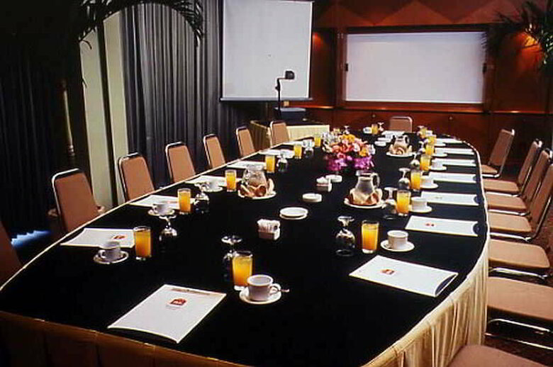 Hotel Ibis Surabaya Rajawali