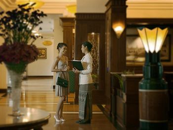 Hotel Majapahit Surabaya