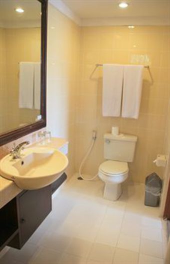 Goodway Hotel And Resort