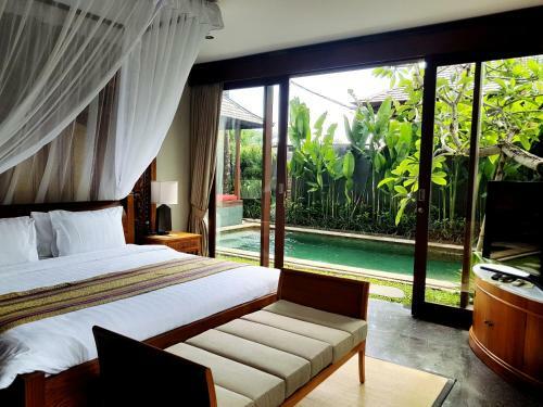 Villa The Shanti Residence
