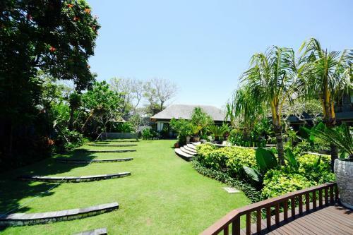 Villa The Shanti Residence