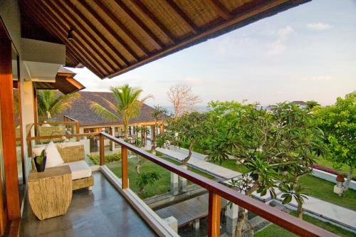 Villa The Shanti Residence