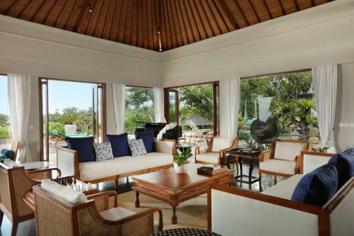 Villa The Shanti Residence