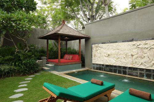 Villa The Shanti Residence