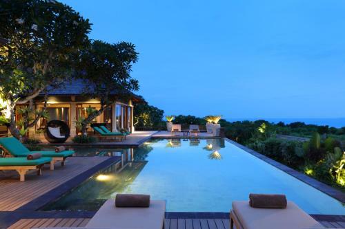 Villa The Shanti Residence