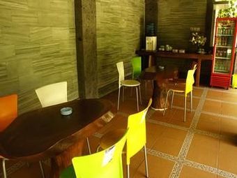 Hostal Tanjung Sari Inn
