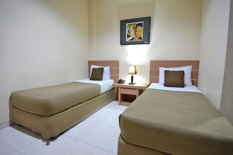 Hotel Graha Dpt 33